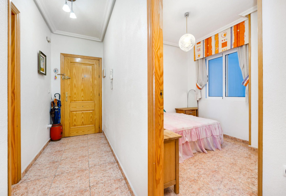 Resale · Apartment · Torrevieja · Puerto deportivo marina salinas