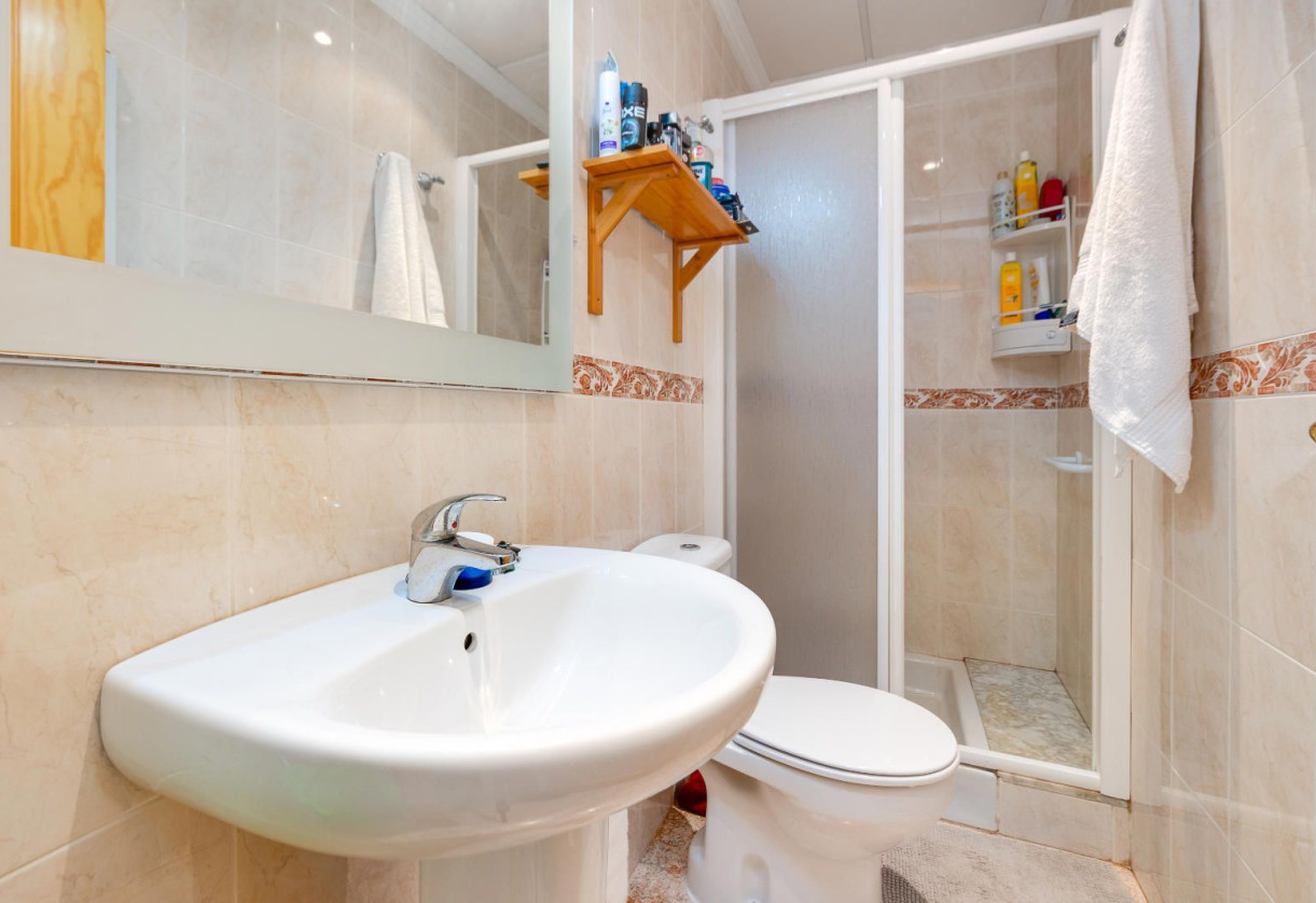 Resale · Apartment · Torrevieja · Puerto deportivo marina salinas