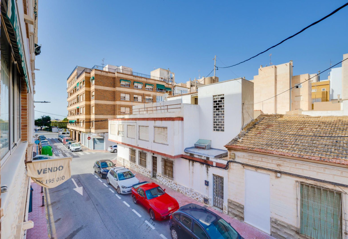 Resale · Apartment · Torrevieja · Puerto deportivo marina salinas