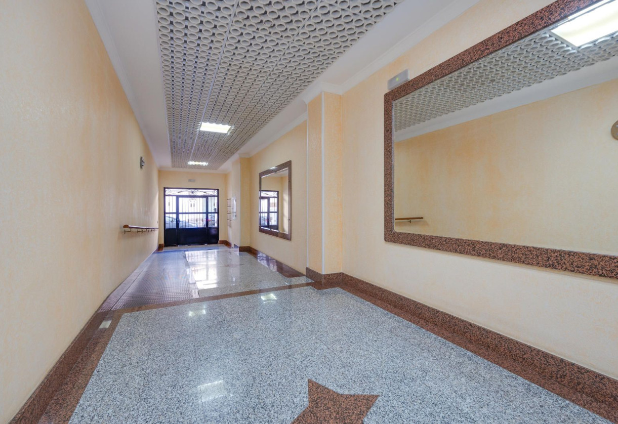 Resale · Apartment · Torrevieja · Puerto deportivo marina salinas