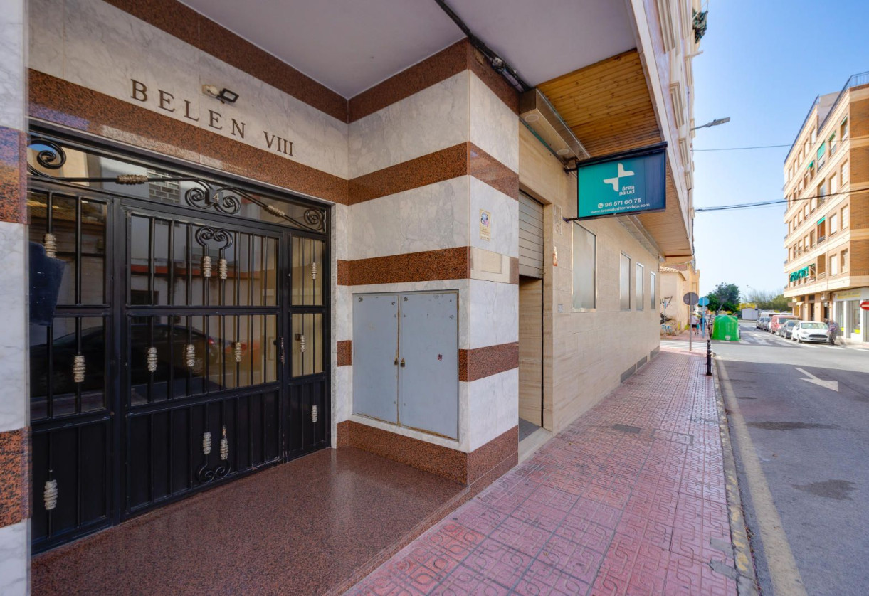 Resale · Apartment · Torrevieja · Puerto deportivo marina salinas