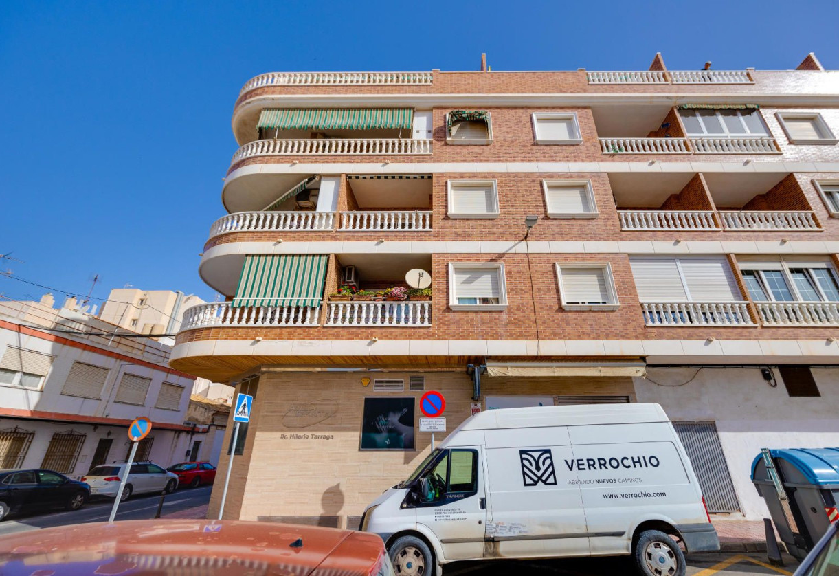 Resale · Apartment · Torrevieja · Puerto deportivo marina salinas