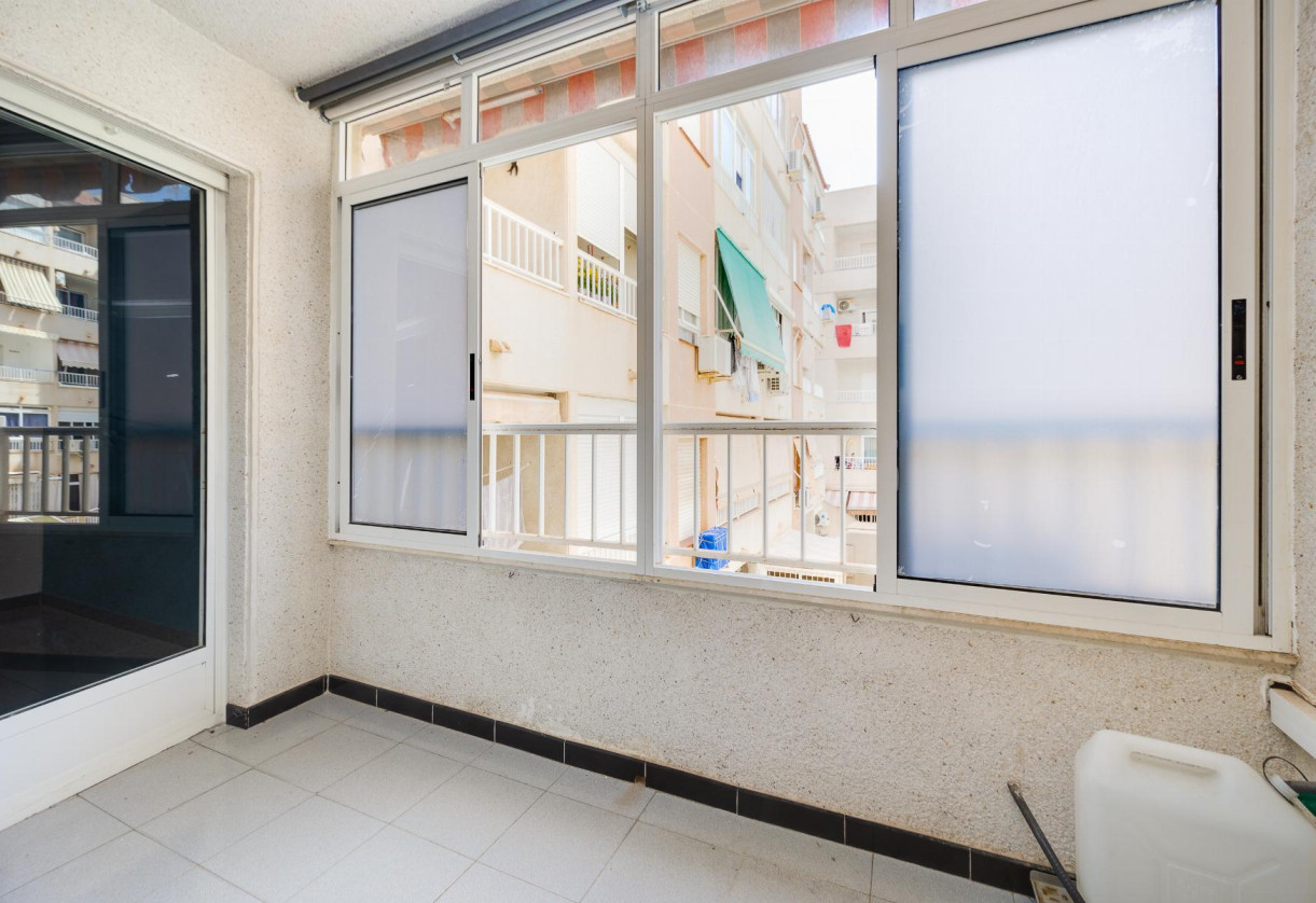 Rynek wtórny · APARTAMENTO · Torrevieja · Playa de Los Locos-Curva del Palangre