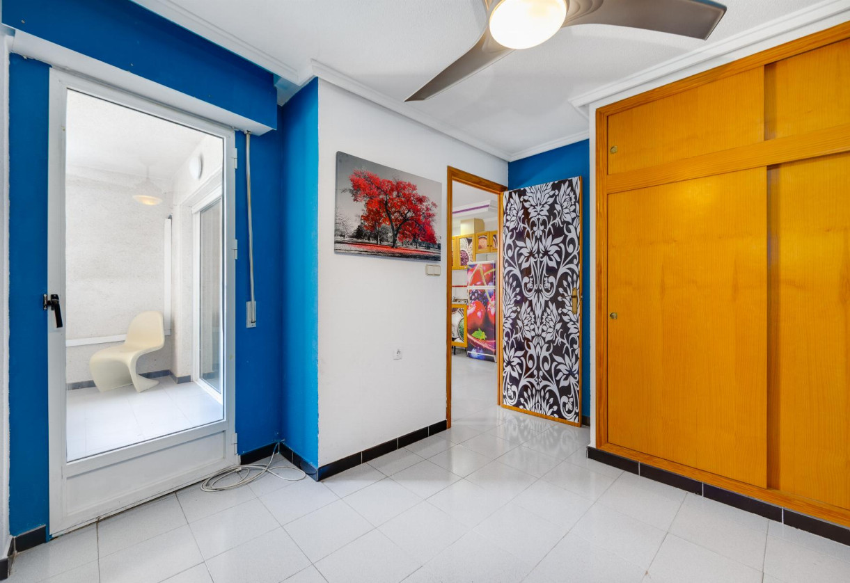 Rynek wtórny · APARTAMENTO · Torrevieja · Playa de Los Locos-Curva del Palangre