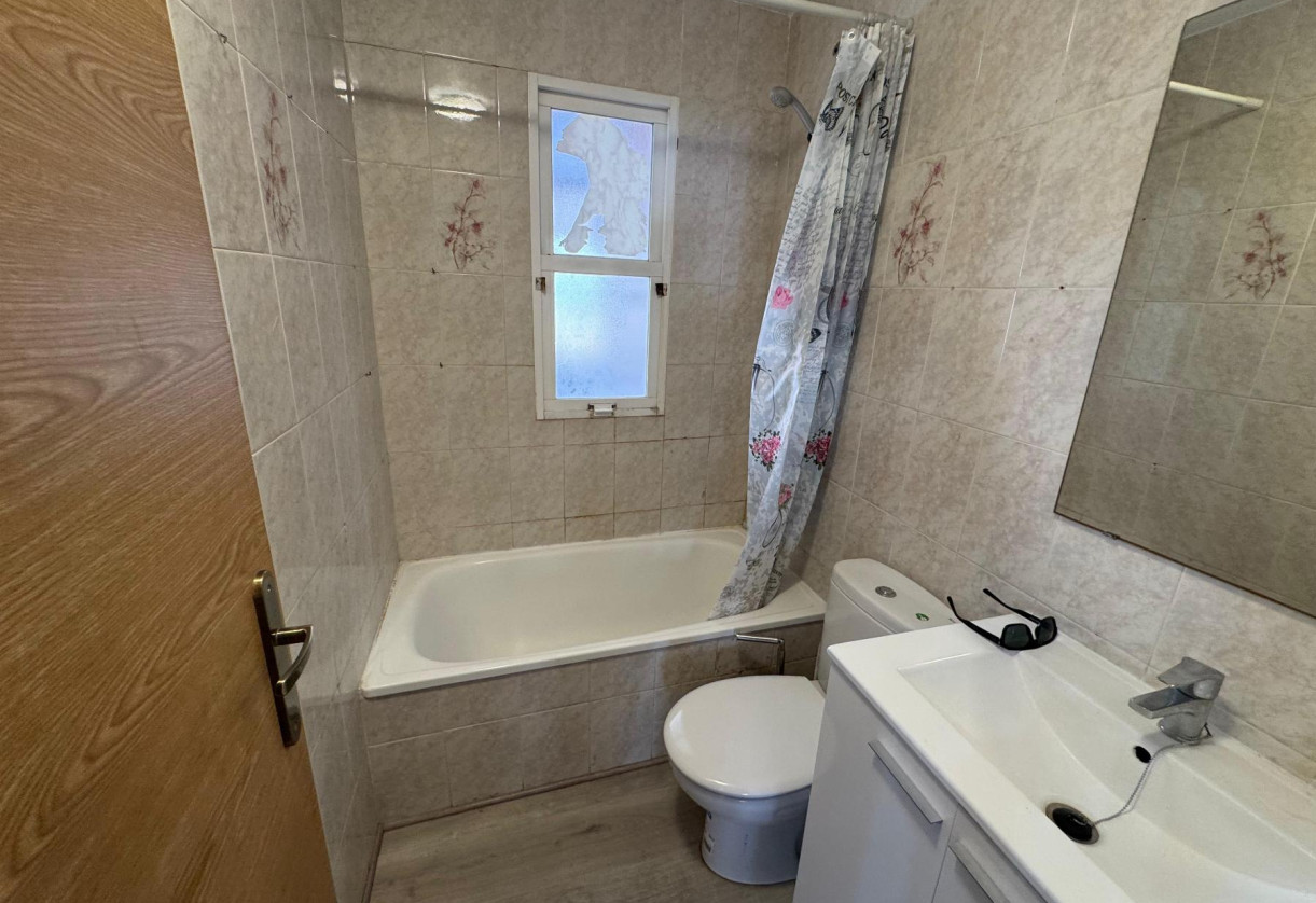 Rynek wtórny · Estudio · Torrevieja · Playa de Los Locos-Curva del Palangre