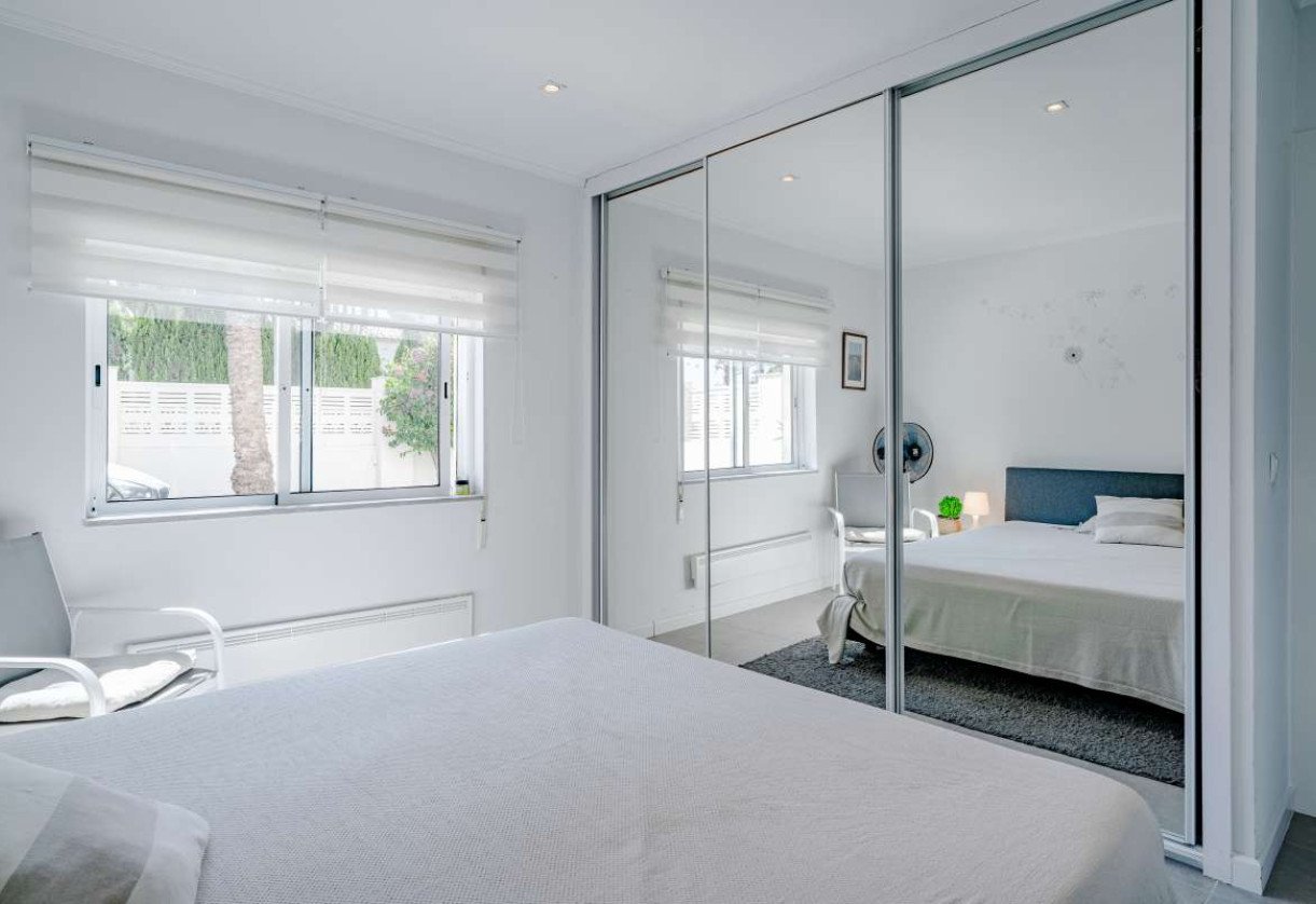 Sale · detached house · Calpe