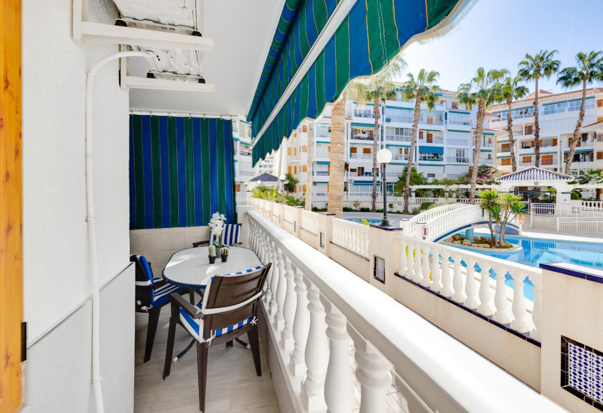 Rynek wtórny · Apartment · Torrevieja · La Mata