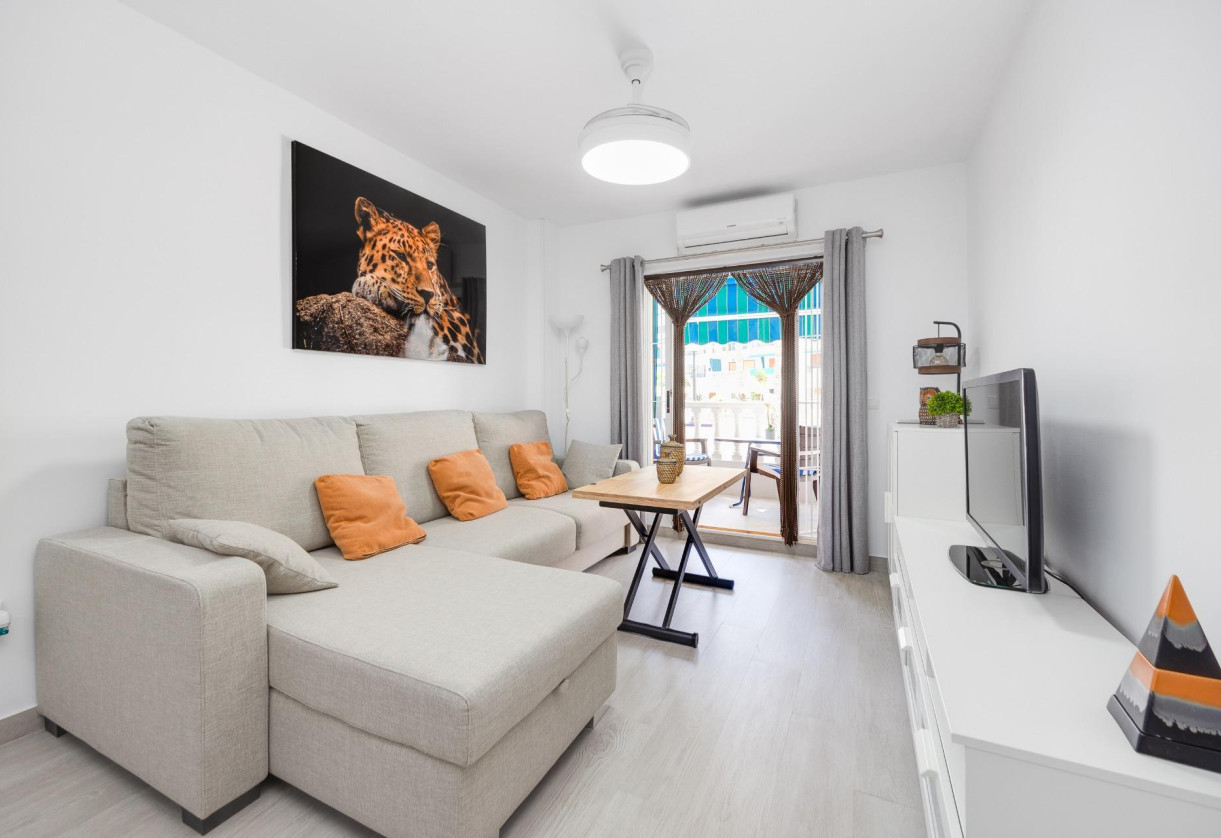 Rynek wtórny · Apartment · Torrevieja · La Mata