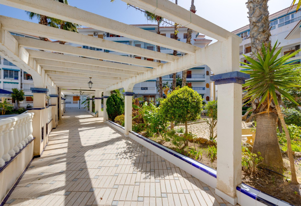Rynek wtórny · Apartment · Torrevieja · La Mata