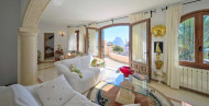 Sale · detached house · Calpe