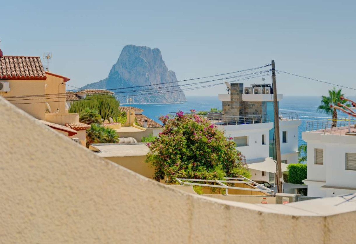Sale · detached house · Calpe