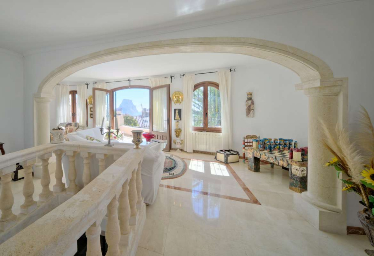 Sale · detached house · Calpe