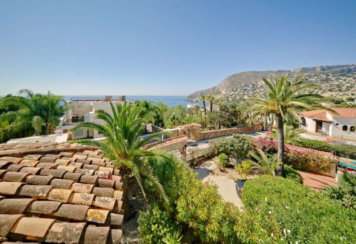 Sale · detached house · Calpe