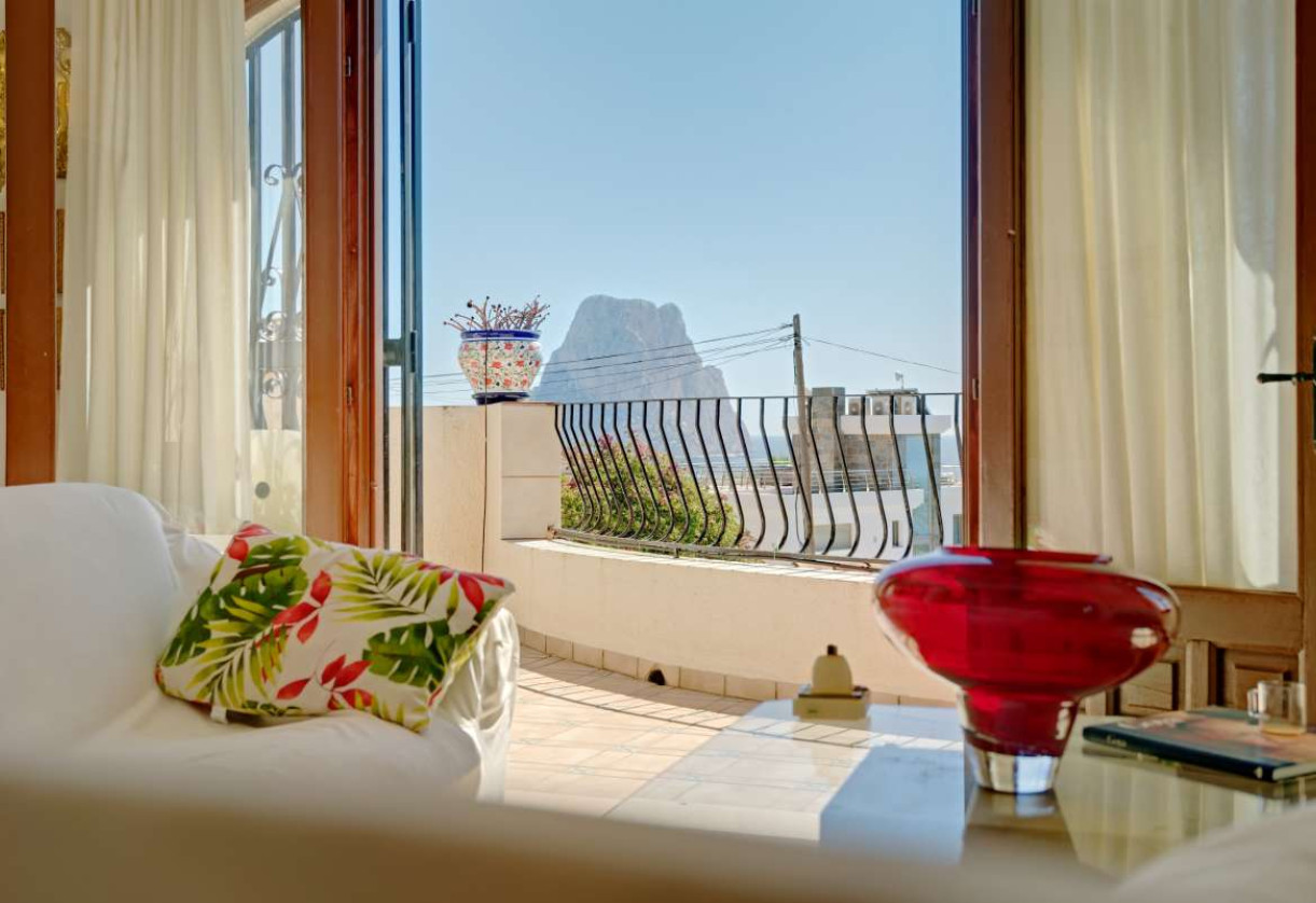 Sale · detached house · Calpe