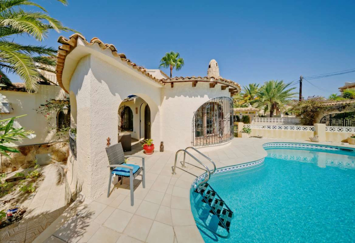 Sale · detached house · Calpe
