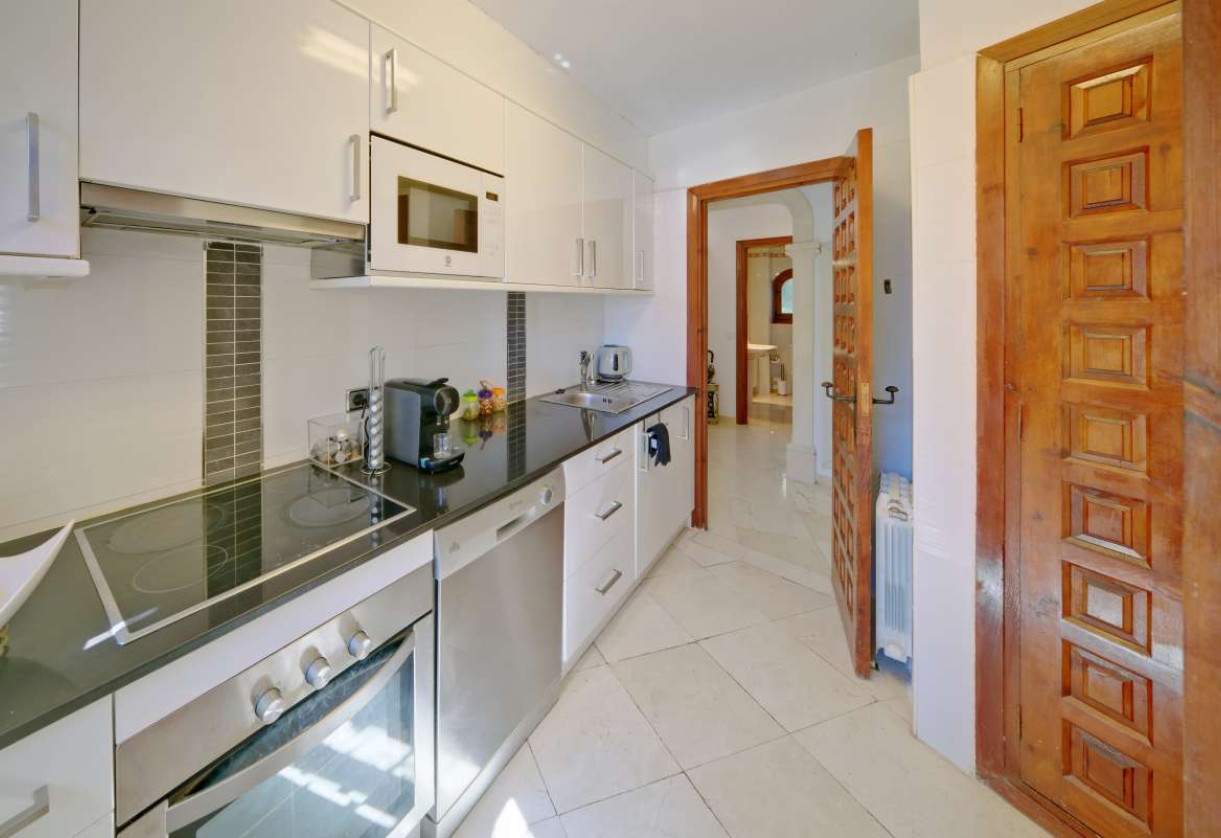 Sale · detached house · Calpe