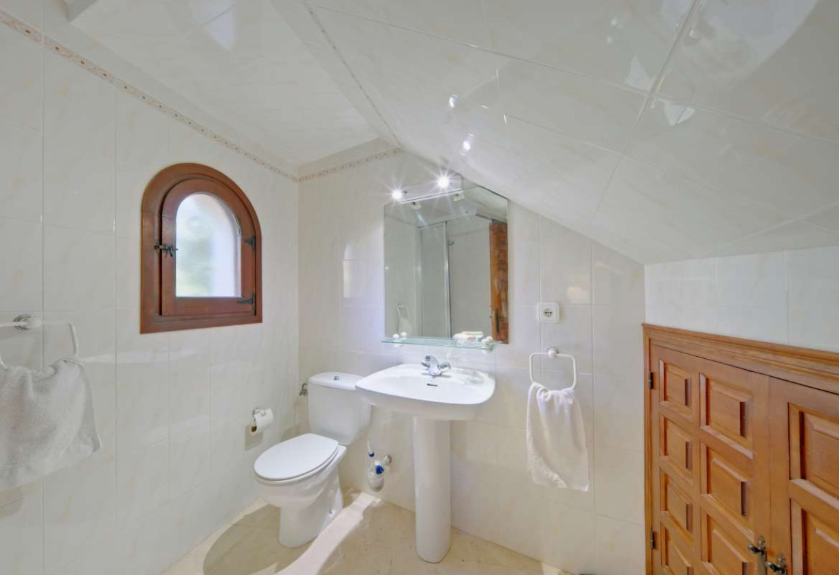 Sale · detached house · Calpe