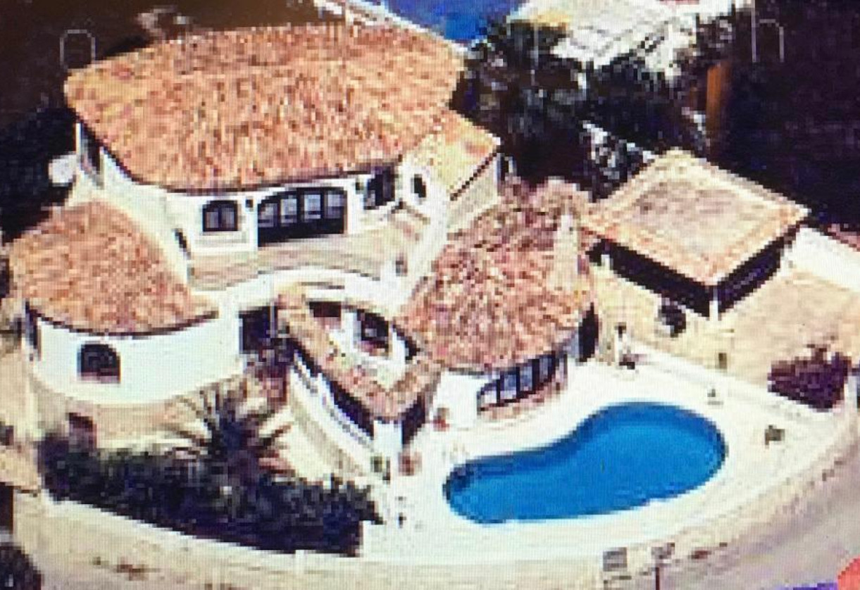 Sale · detached house · Calpe