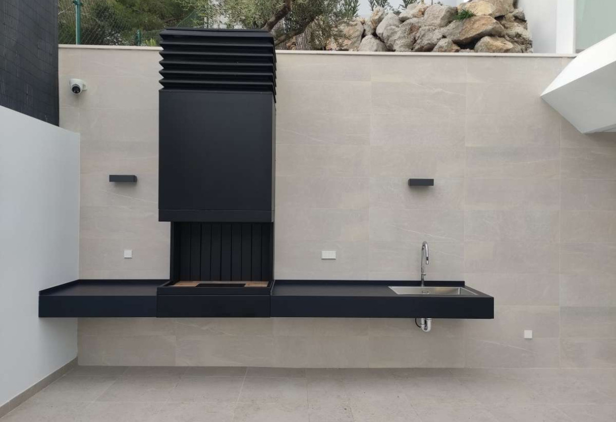 Resale · detached house · Altea