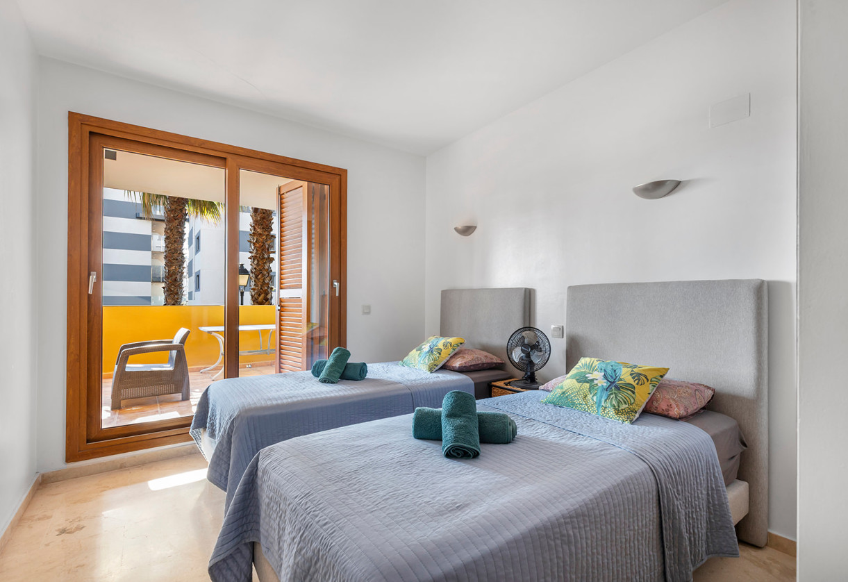 Rynek wtórny · Apartment · Torrevieja · Punta Prima