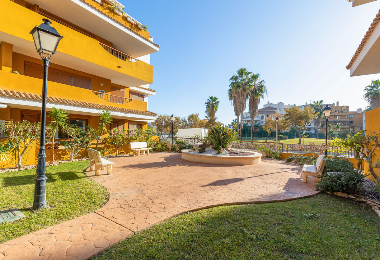 Rynek wtórny · Apartment · Torrevieja · Punta Prima