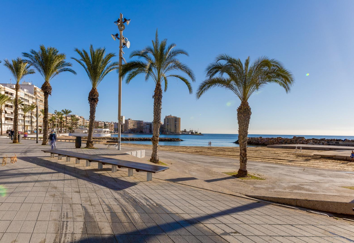 Rynek wtórny · Apartment · Torrevieja · Playa del cura