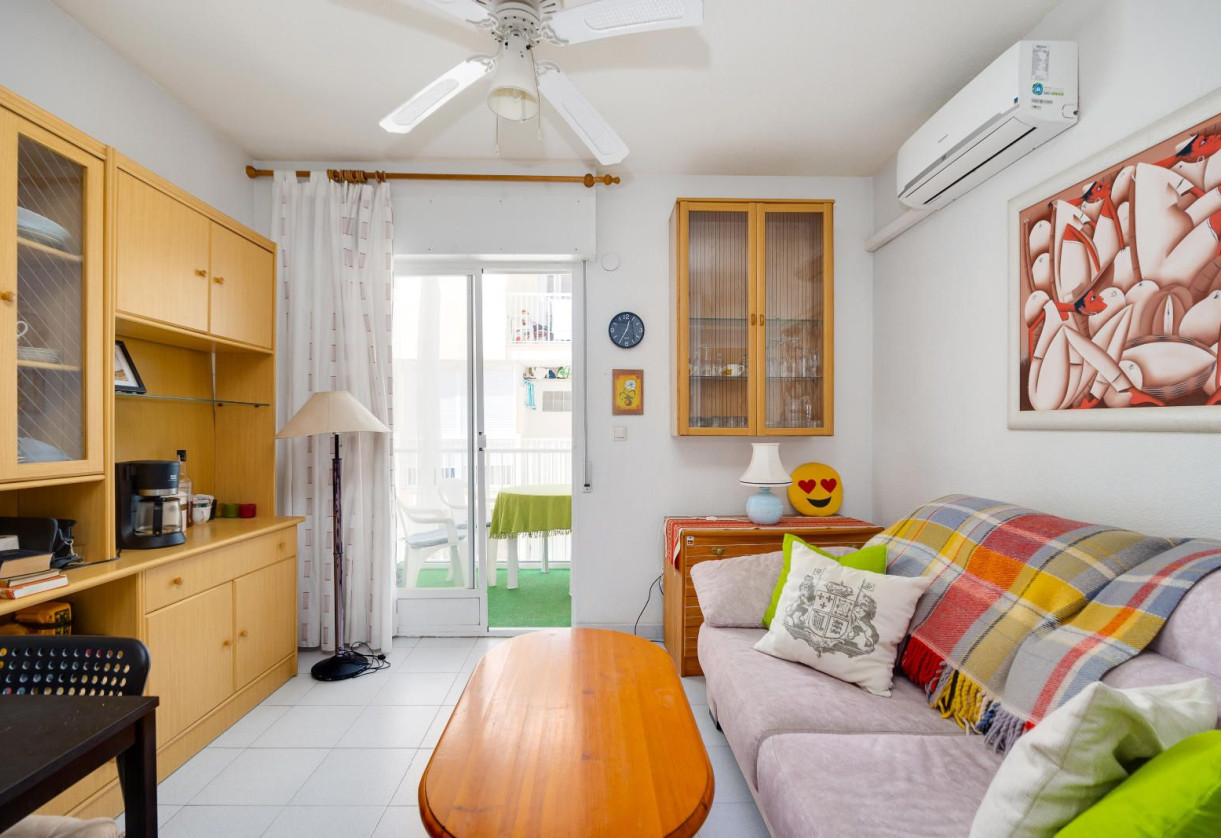 Rynek wtórny · Apartment · Torrevieja · Playa del Cura