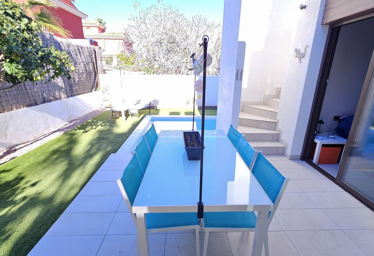 Rynek wtórny · Chalet · Orihuela Costa · Lomas de Cabo Roig