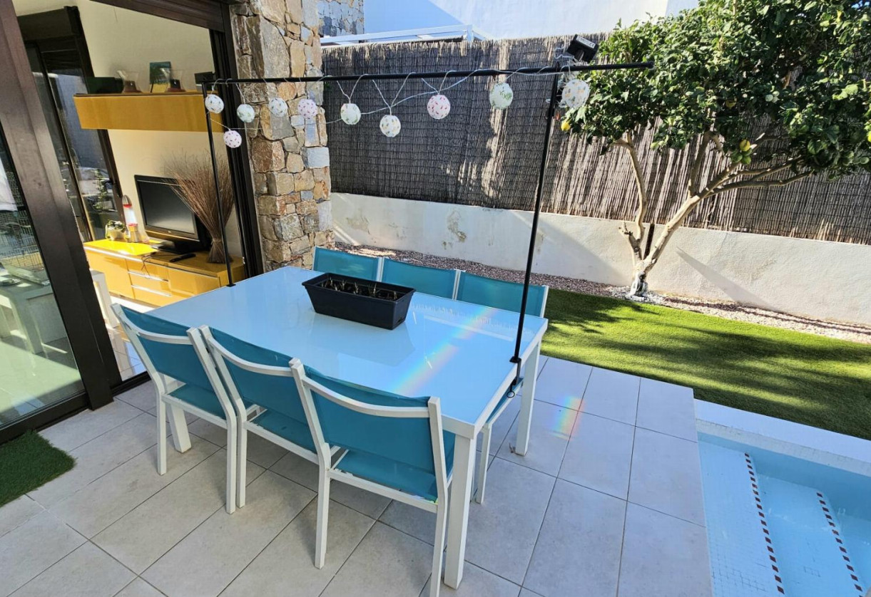 Rynek wtórny · Chalet · Orihuela Costa · Lomas de Cabo Roig