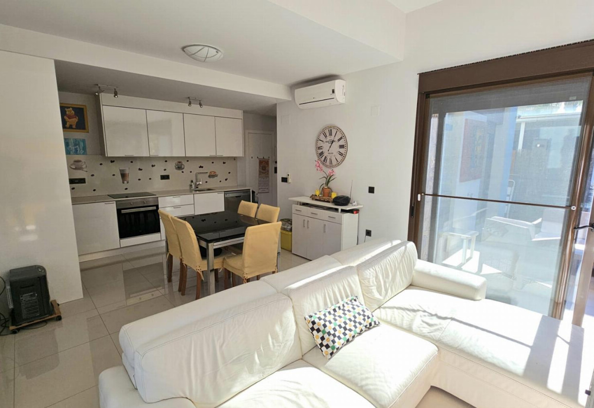 Rynek wtórny · Chalet · Orihuela Costa · Lomas de Cabo Roig
