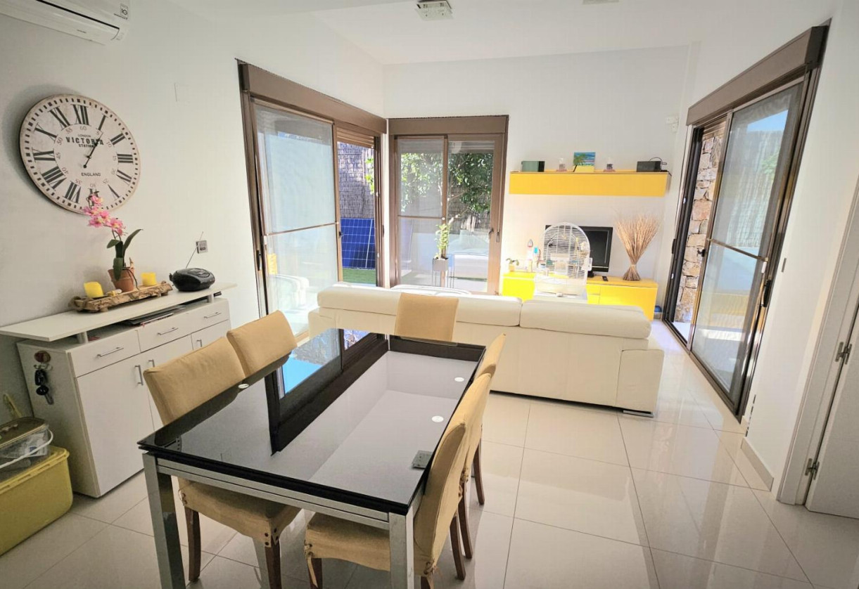 Rynek wtórny · Chalet · Orihuela Costa · Lomas de Cabo Roig