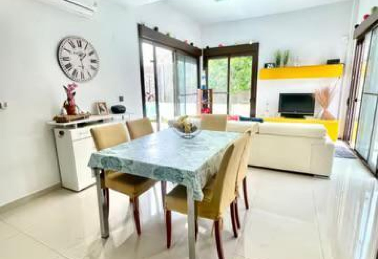 Rynek wtórny · Chalet · Orihuela Costa · Lomas de Cabo Roig