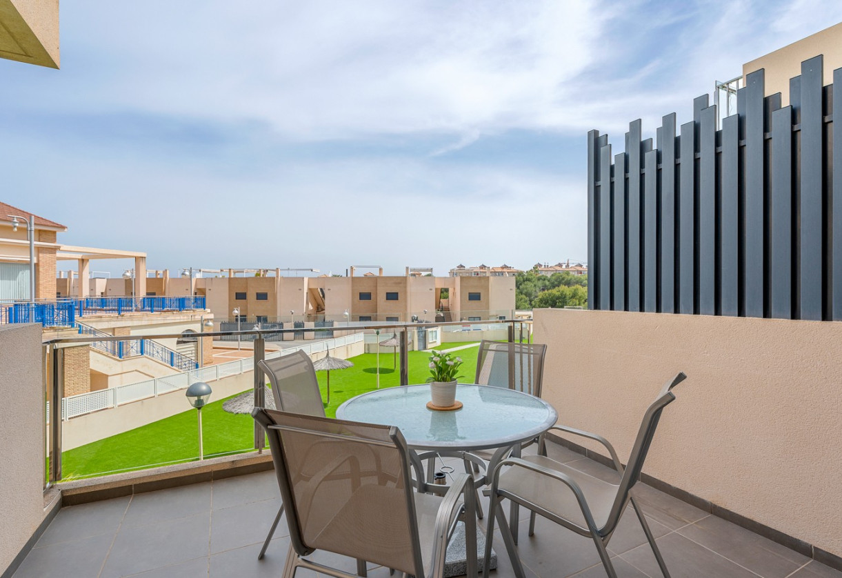 Rynek wtórny · Apartments · Orihuela Costa · La Zenia