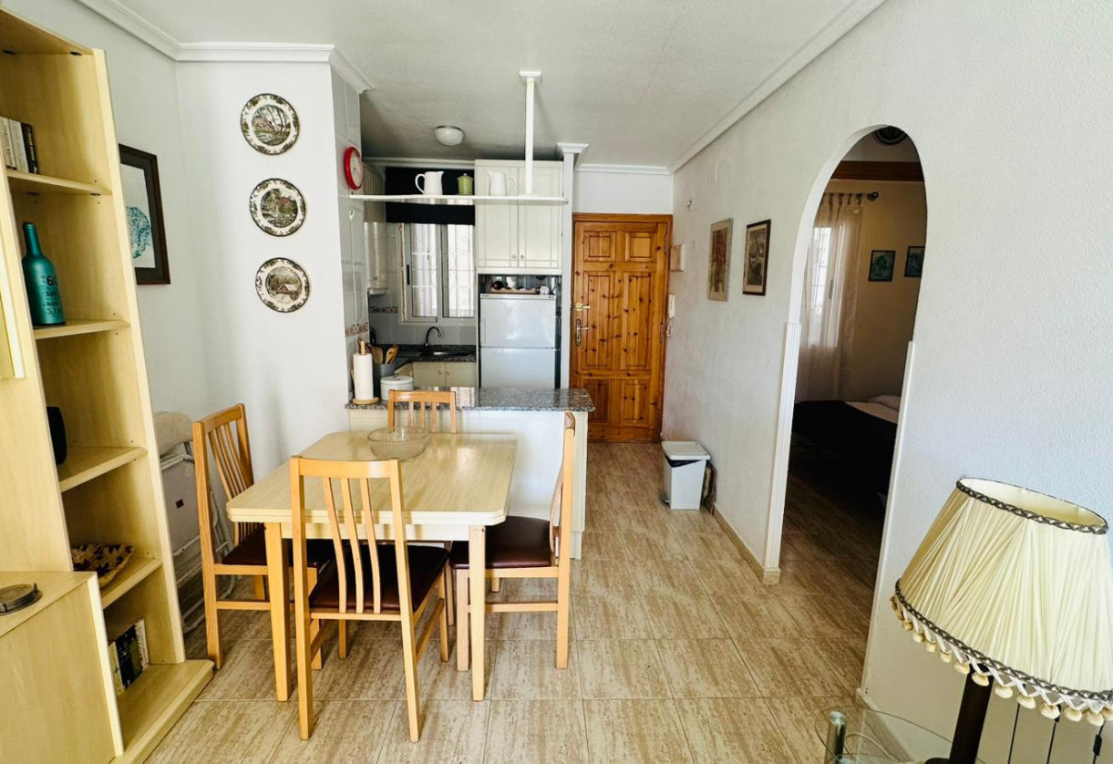 Rynek wtórny · Apartment · Torrevieja · Urbanización San Luis
