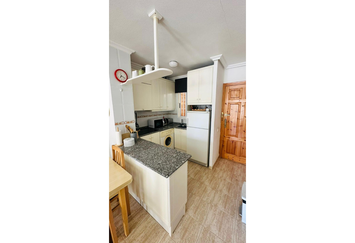 Rynek wtórny · Apartment · Torrevieja · Urbanización San Luis