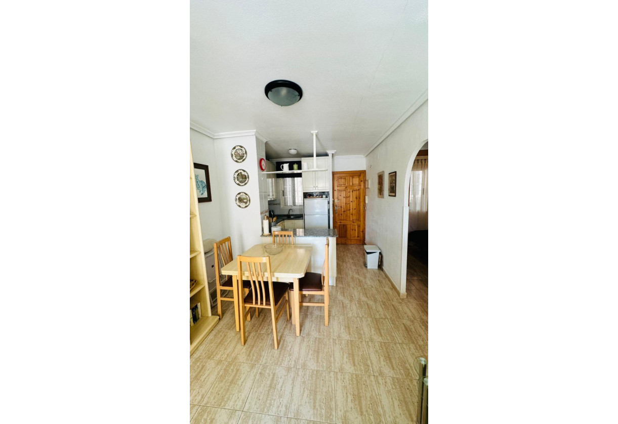 Rynek wtórny · Apartment · Torrevieja · Urbanización San Luis