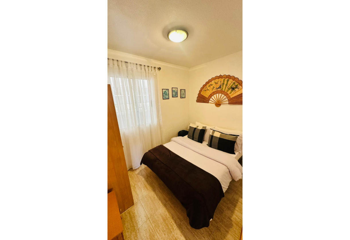 Rynek wtórny · Apartment · Torrevieja · Urbanización San Luis