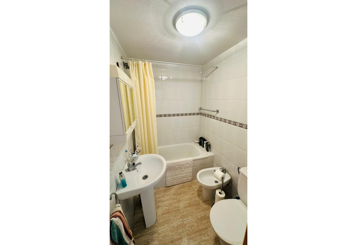 Rynek wtórny · Apartment · Torrevieja · Urbanización San Luis