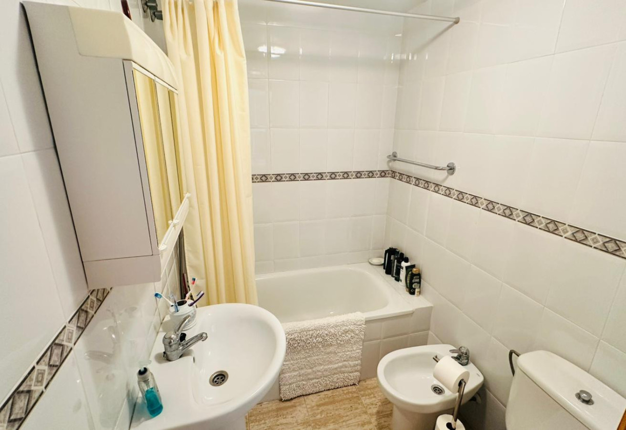 Rynek wtórny · Apartment · Torrevieja · Urbanización San Luis