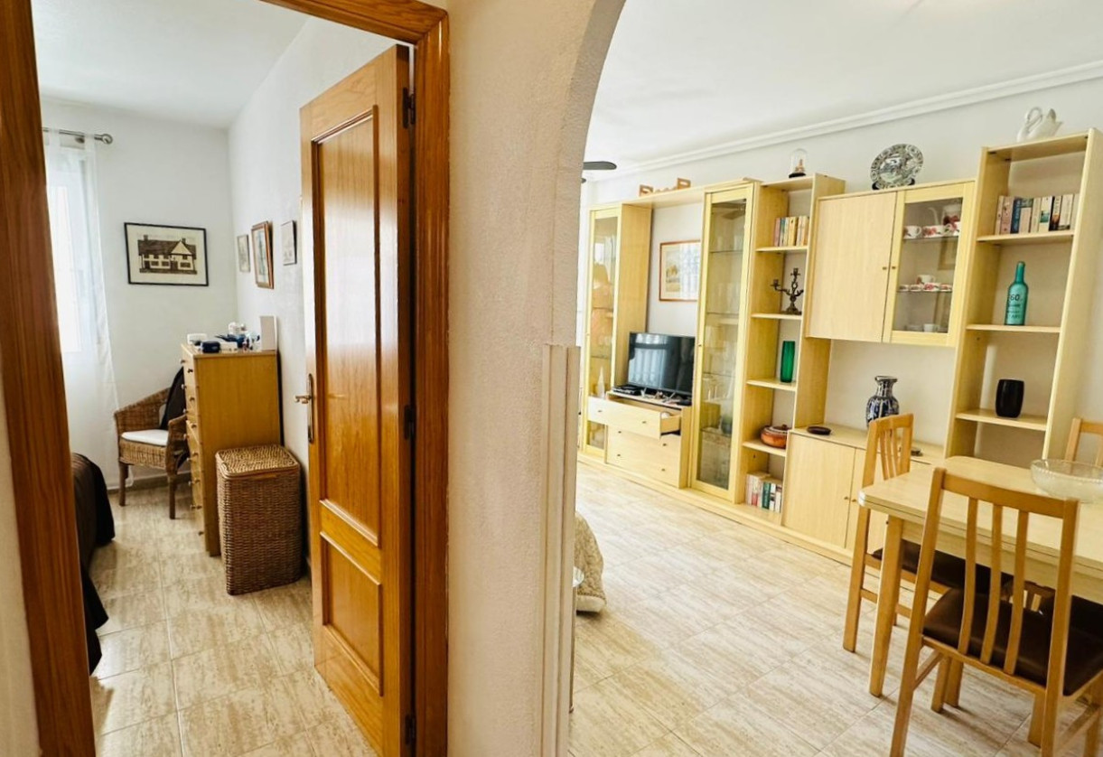 Rynek wtórny · Apartment · Torrevieja · Urbanización San Luis