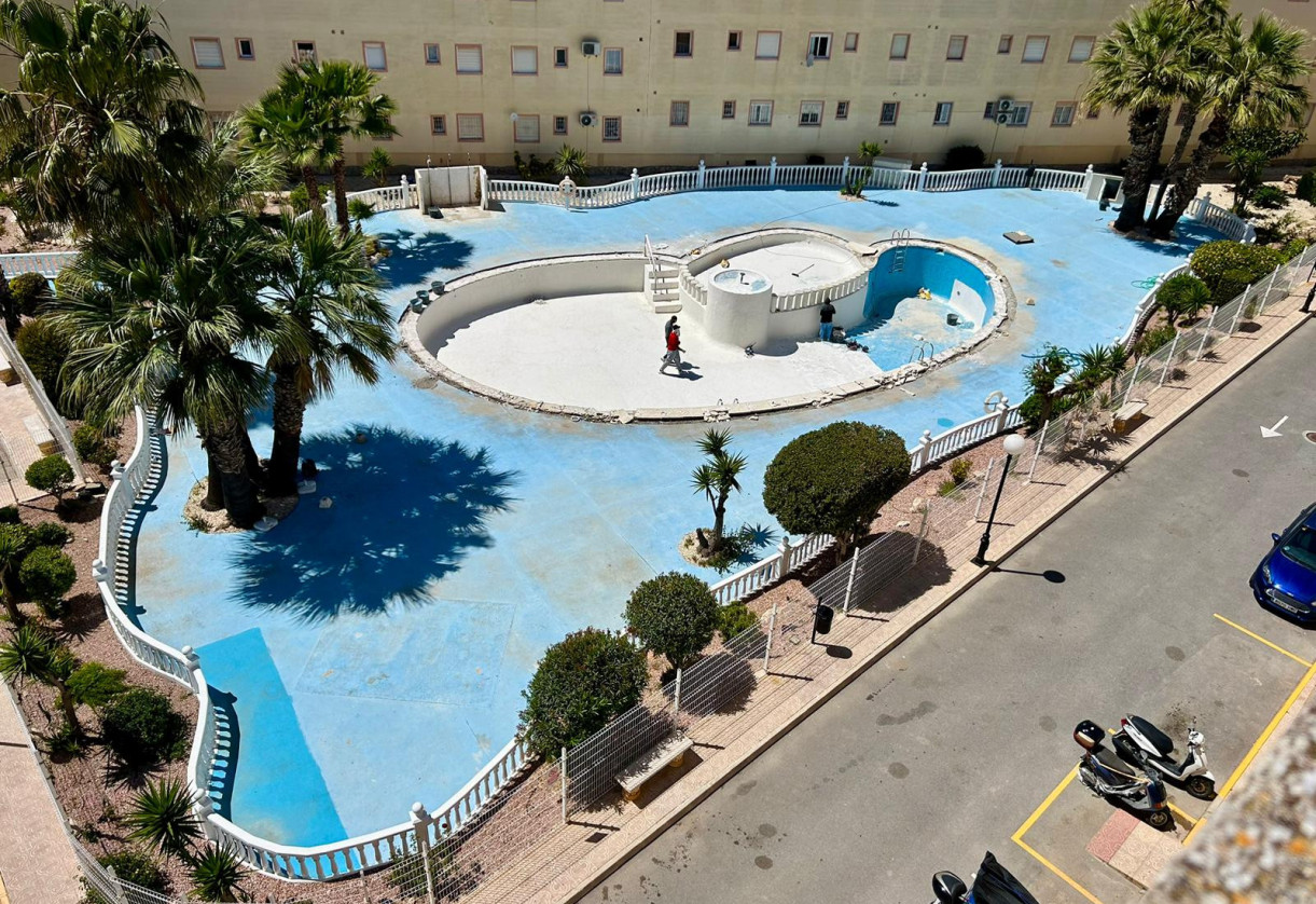Rynek wtórny · Apartment · Torrevieja · Urbanización San Luis