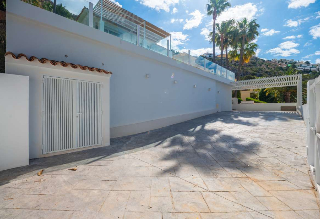 Sale · detached house · Altea