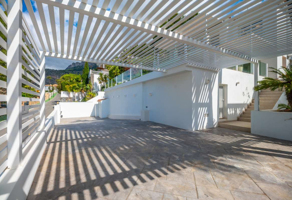 Sale · detached house · Altea