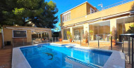 Rynek wtórny · Villa · Dehesa de campoamor · Campoamor