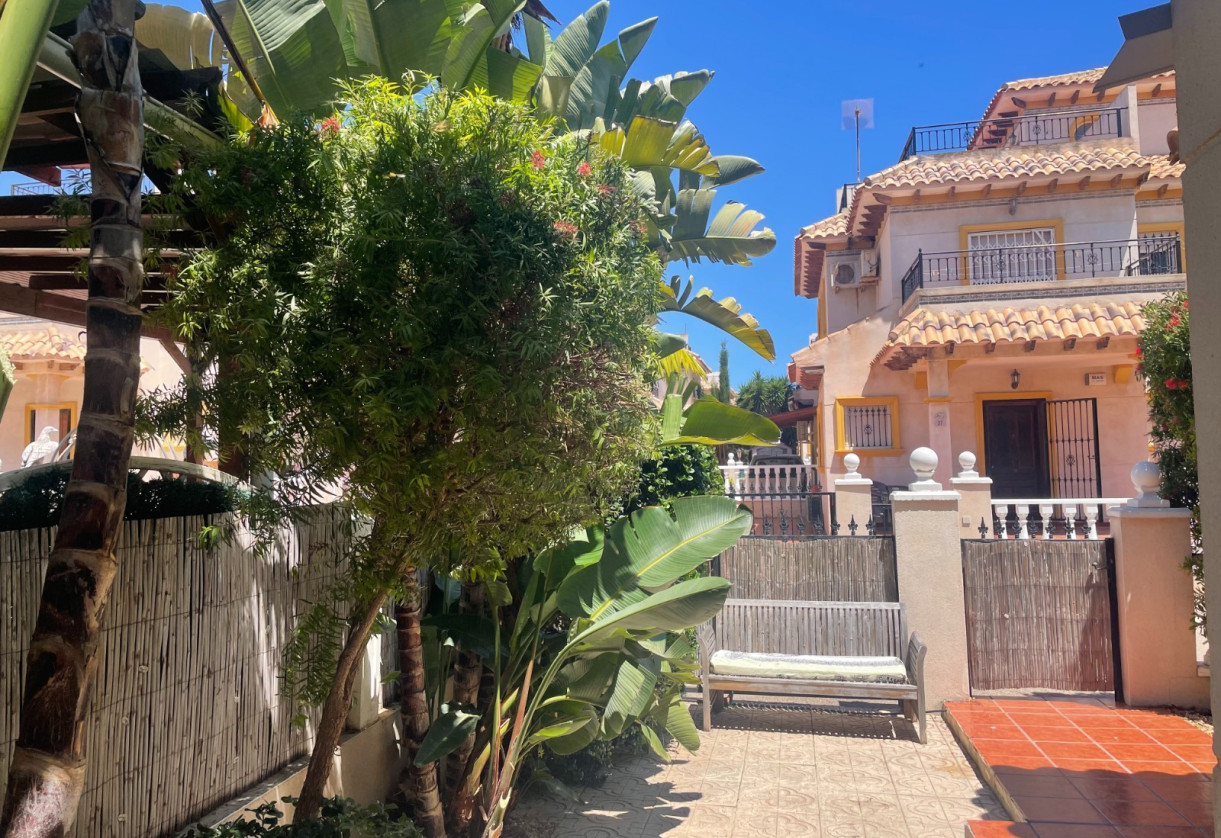 Rynek wtórny · Villa · Orihuela Costa · La Regia