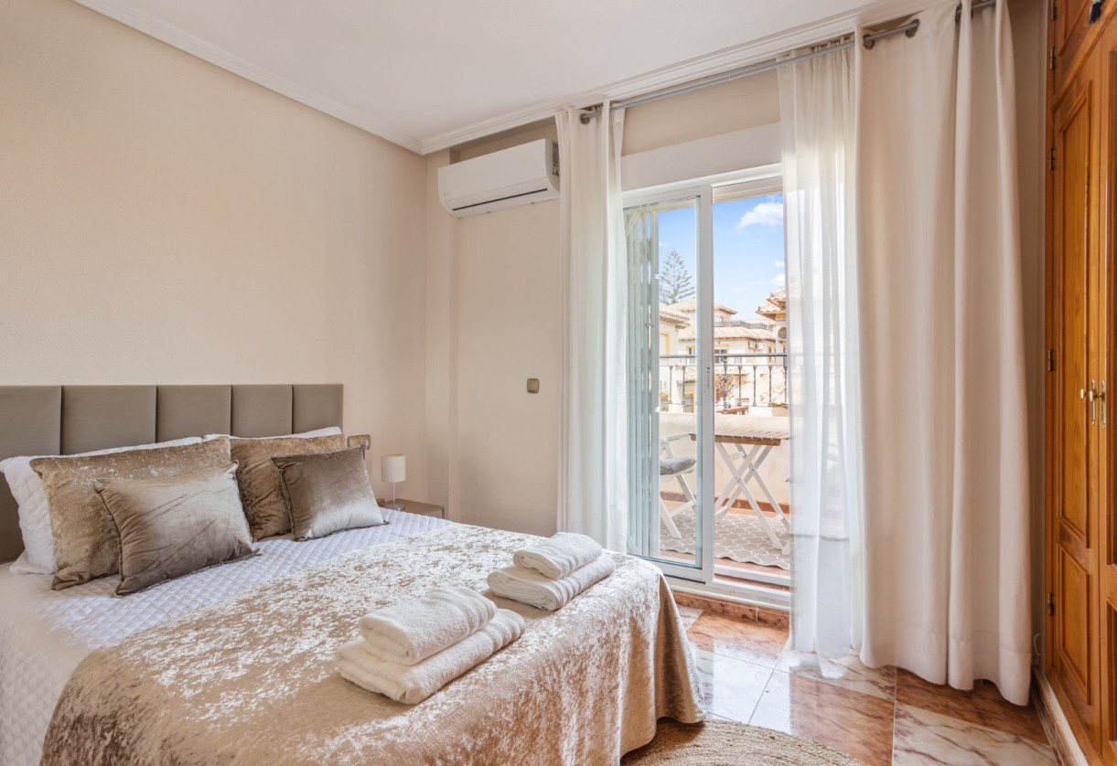 Rynek wtórny · Villa · Orihuela Costa · La Regia