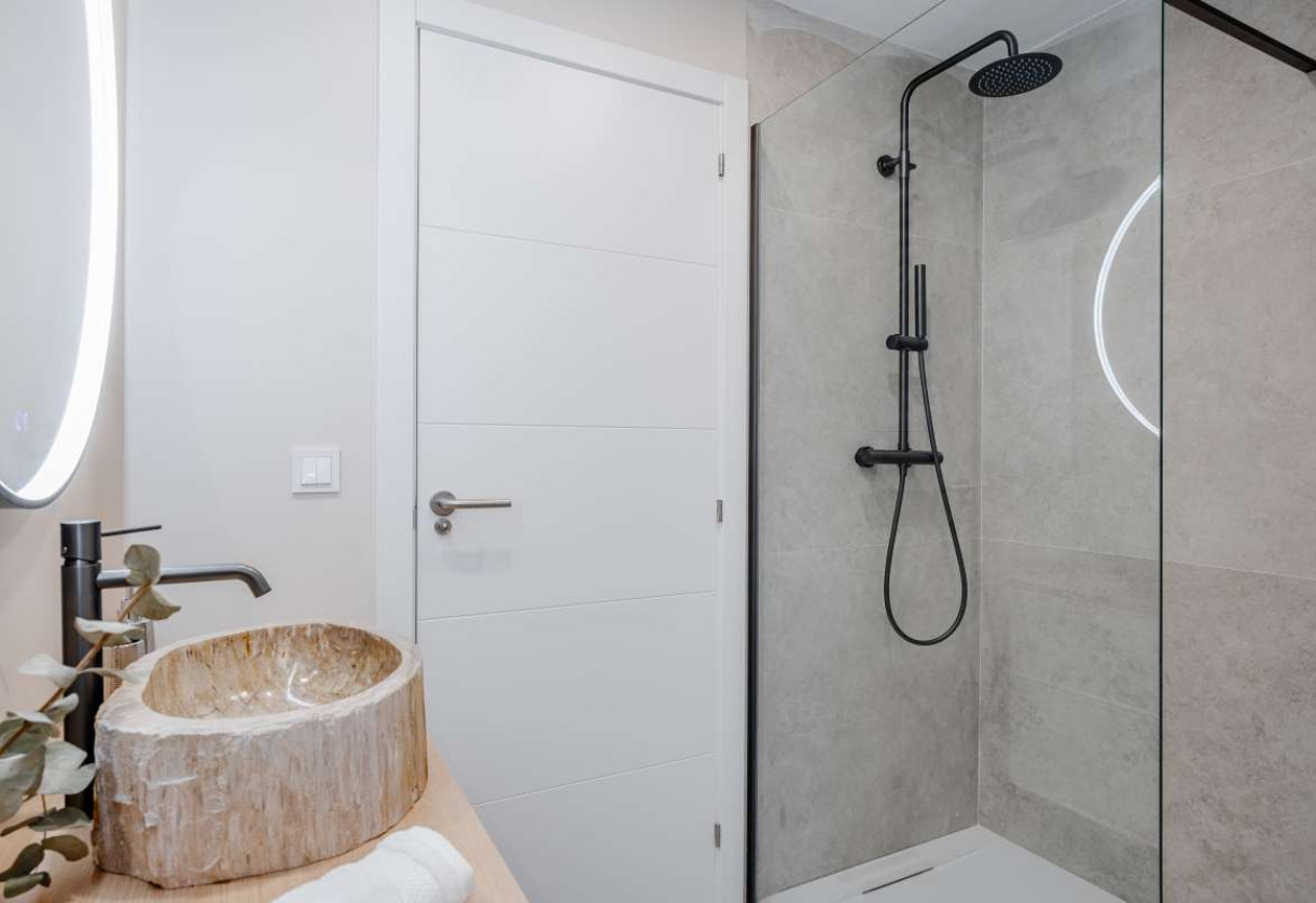 Resale · detached house · Calpe