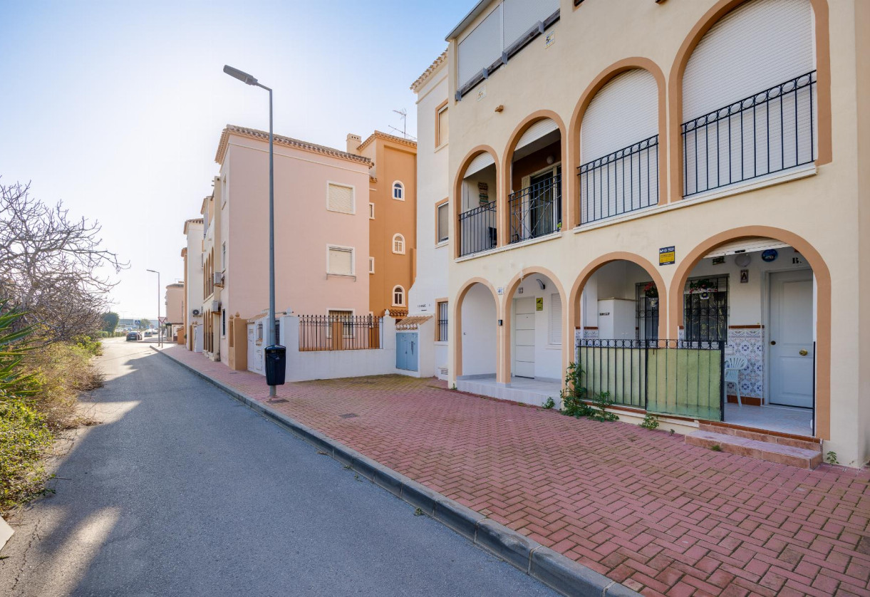 Rynek wtórny · Bungalow · Torrevieja · playa de los naufragos