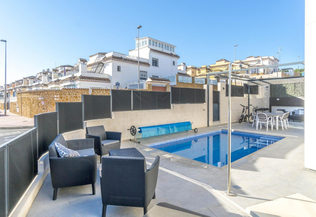 Reventa · Villa · Orihuela Costa · villamartin