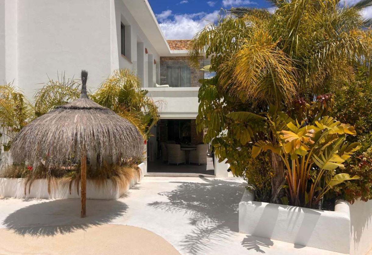 Sale · detached house · Benissa Coast